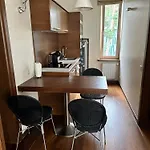 Juros Apartamentai 567 *