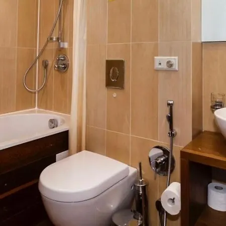 Juros Apartamentai 567 *