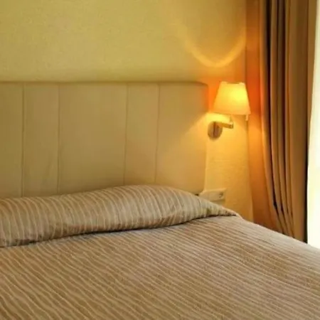 Juros Apartamentai 567 *